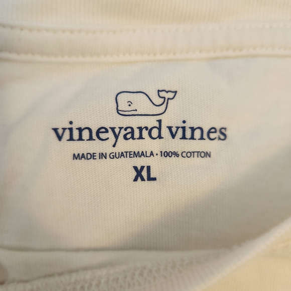 Vineyard Vines Cream T-Shirt with Whale Logo - Picture 5 of 6